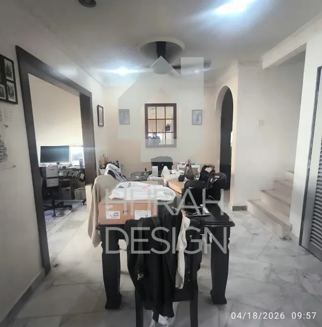 Pn Mei Adlah — keadaan asal 5